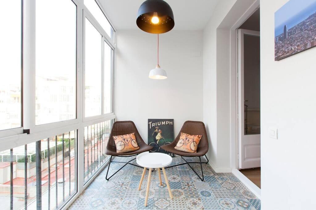 Perfectly Located 4Bed 4Bath Apartment In Barcelona 3 1 Exterior photo